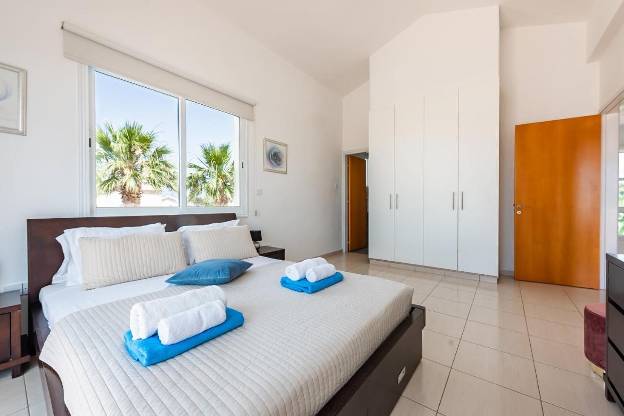 Villa Alysia By Ezoria Villas Coral Bay Exteriér fotografie